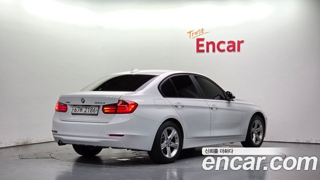 BMW 3-Series 320d xDrive — пробег 104 893 км — фото 2 из 5