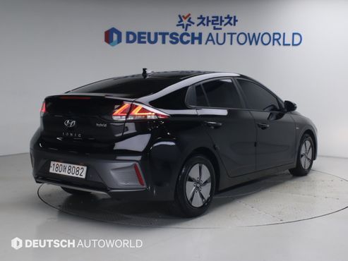 Hyundai Ioniq 1.6 HEV I — пробег 235 268 км — фото 2 из 5