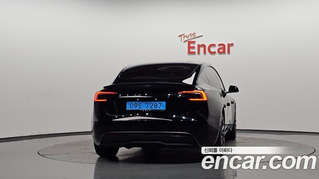 Tesla Model 3 Premium Long Range RWD — пробег 9 840 км — фото 4 из 5
