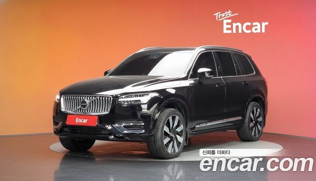 Volvo XC90 T8 Ultimate Bright Hybrid — пробег 34 450 км — фото 1 из 5