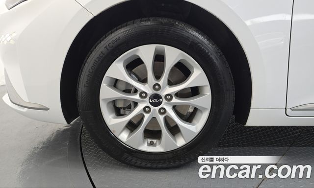 Kia K8 из Кореи Encar