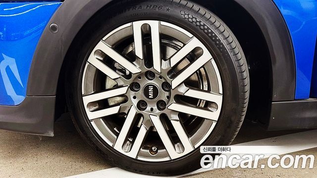 Mini Cooper Classic — пробег 9 090 км — фото 5 из 5
