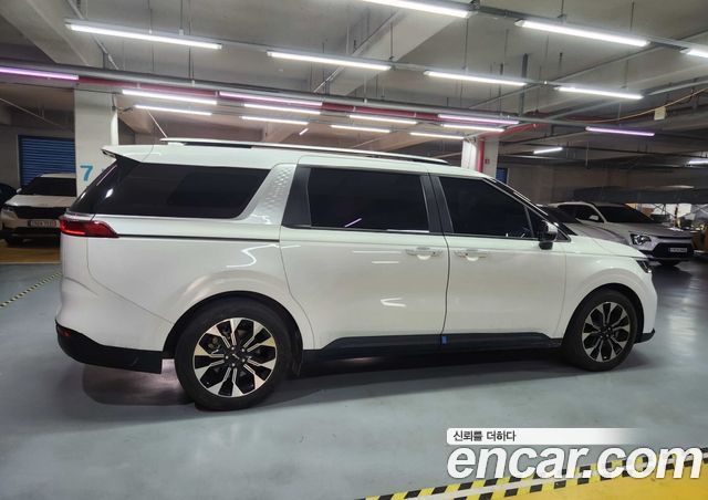 Kia Carnival Gasoline 9-Seater Prestige — пробег 54 337 км — фото 5 из 5