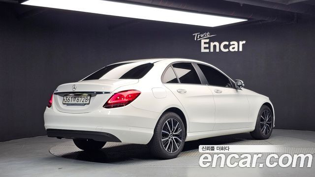 Mercedes-Benz C-Class из Кореи Encar