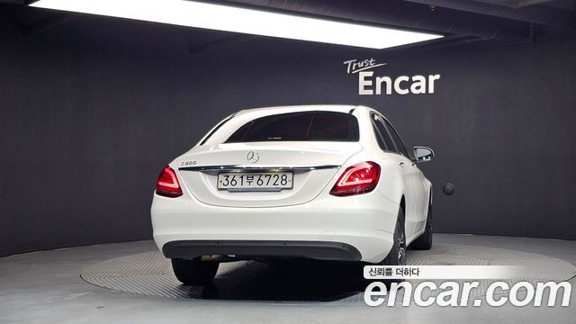 Mercedes-Benz C-Class из Кореи Encar