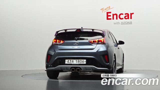 Hyundai Veloster 1.6 Turbo Sport Core — пробег 87 019 км — фото 4 из 5