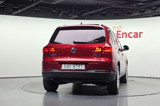 Volkswagen Tiguan 2.0 TDI Premium 5N — пробег 158 796 км — фото 4 из 5