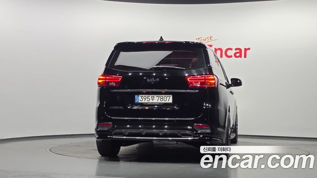 Kia Carnival 9-Seater Noblesse Special — пробег 112 246 км — фото 4 из 5