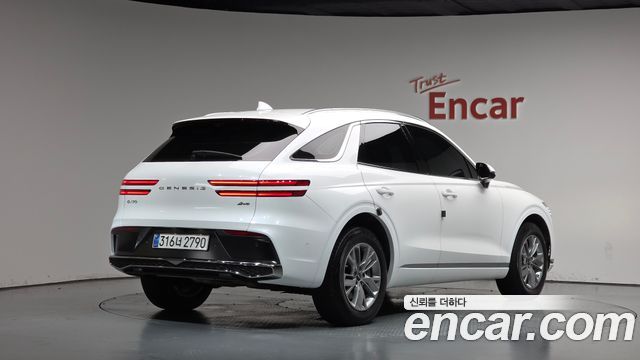 Genesis GV70 из Кореи Encar