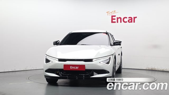Kia EV6 Long Range 2WD Earth — пробег 18 989 км — фото 3 из 5
