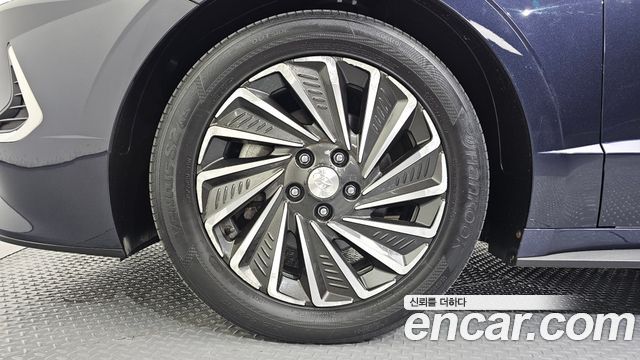 Hyundai Sonata Premium Millennial — пробег 106 763 км — фото 5 из 5