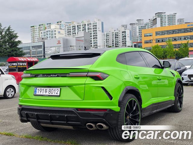Lamborghini Urus 4.0 V8 — пробег 35 667 км — фото 4 из 5