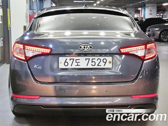 Kia K5 LPI Prestige — пробег 115 705 км — фото 4 из 5