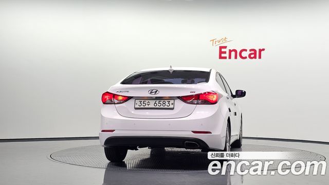 Hyundai AVANTE из Кореи Encar