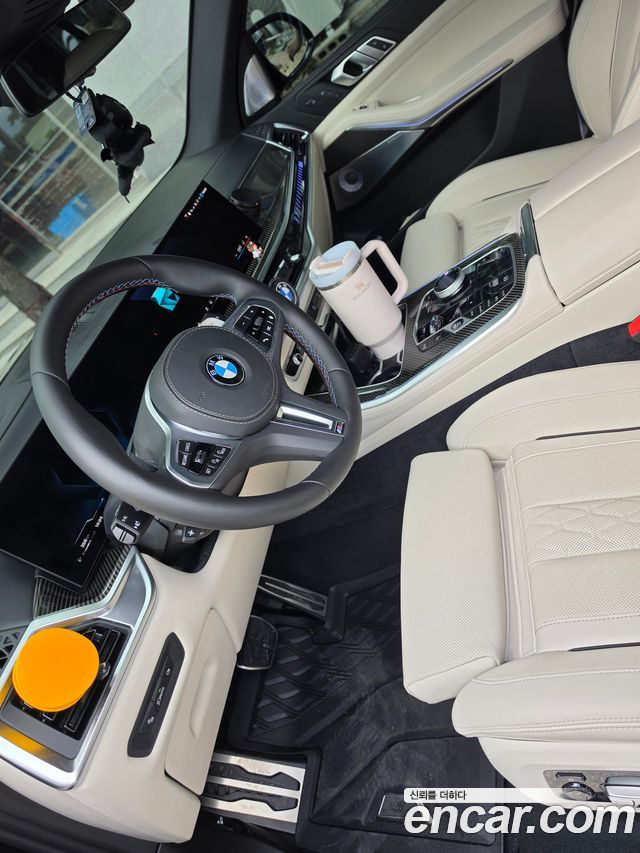 BMW X5 M60i — пробег 8 000 км — фото 3 из 5