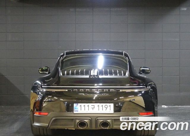 Porsche 911 Carrera 4 GTS — пробег 3 600 км — фото 3 из 5