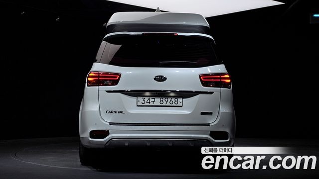 Kia Carnival из Кореи Encar