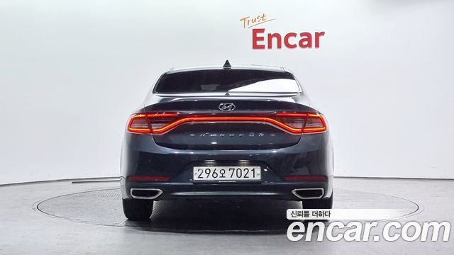Hyundai Grandeur из Кореи Encar