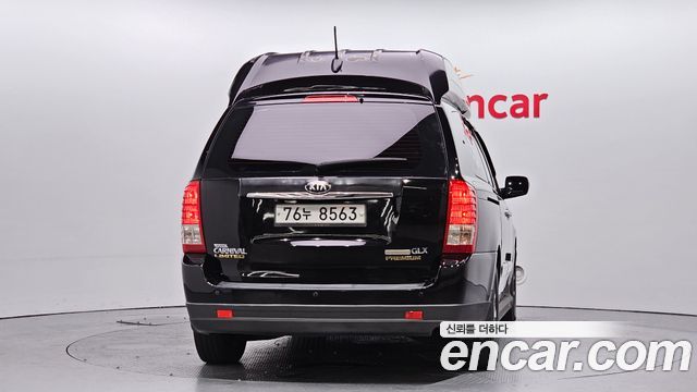 Kia Carnival из Кореи Encar