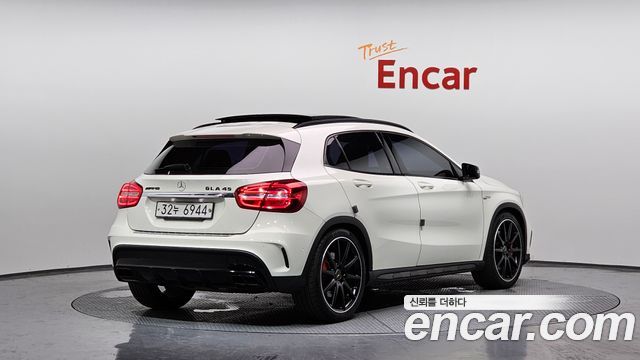 Mercedes-Benz GLA-Class из Кореи Encar