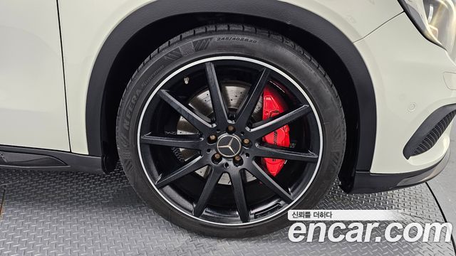 Mercedes-Benz GLA-Class из Кореи Encar