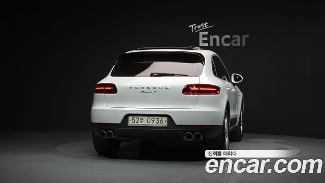 Porsche Macan из Кореи Encar
