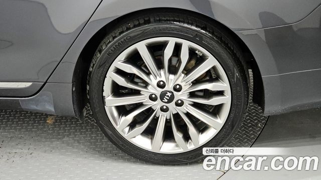 Kia K7 из Кореи Encar
