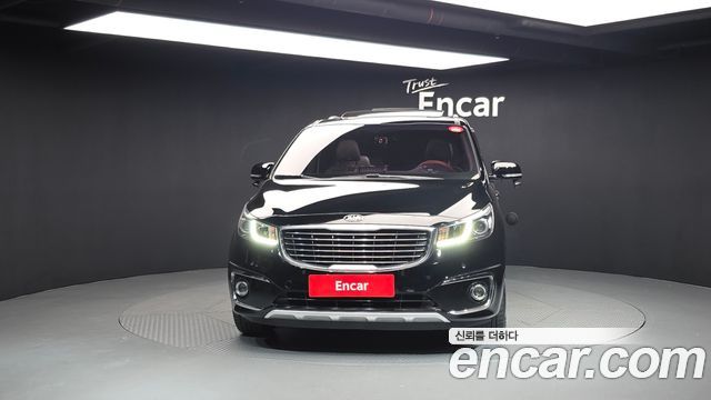 Kia Carnival 9-seater Noblesse — пробег 143 052 км — фото 3 из 5