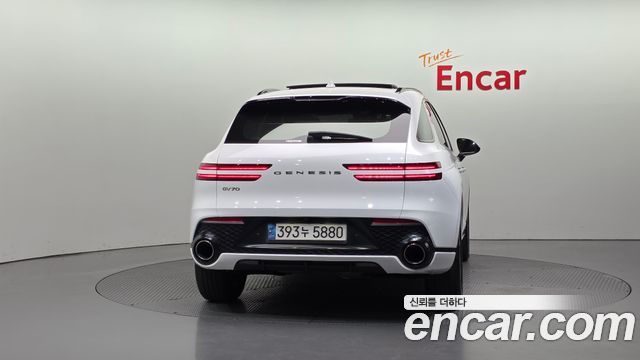 Genesis GV70 из Кореи Encar