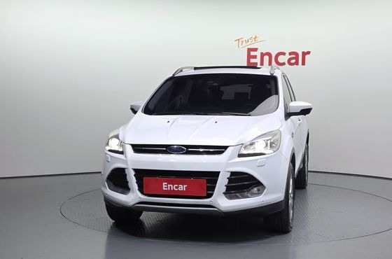 Ford Kuga 2.0 Diesel Titanium — пробег 240 638 км — фото 3 из 5