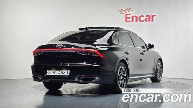 Hyundai Grandeur из Кореи Encar