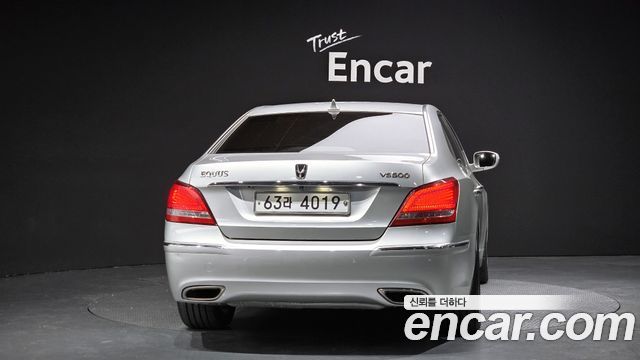 Hyundai Equus из Кореи Encar