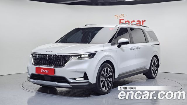 Kia Carnival 9-Seater Prestige — пробег 51 223 км — фото 1 из 5