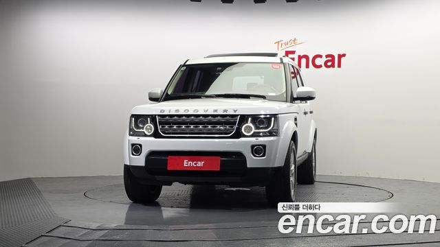 Land Rover Discovery 3.0 SDV6 SE — пробег 180 351 км — фото 3 из 5