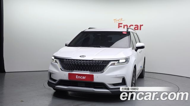 Kia Carnival 9-Seater Prestige — пробег 170 555 км — фото 3 из 5