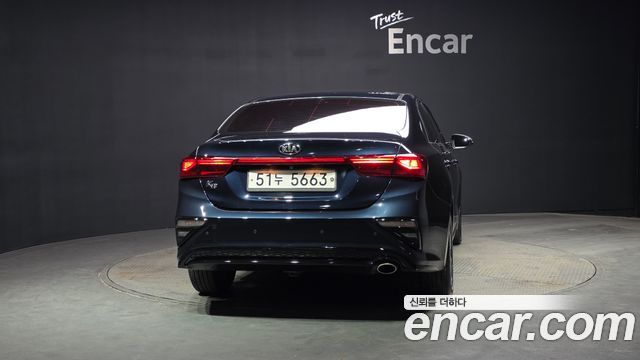 Kia K3 из Кореи Encar