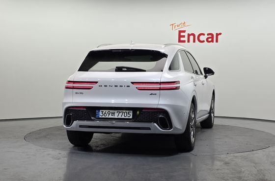 Genesis GV70 2.5T Gasoline AWD — пробег 31 869 км — фото 4 из 5