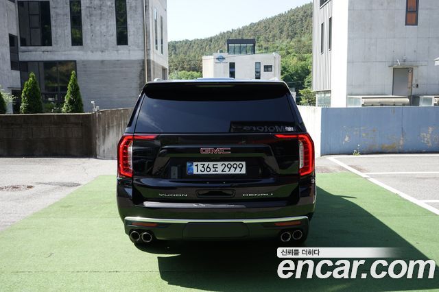 GMC Yukon из Кореи Encar
