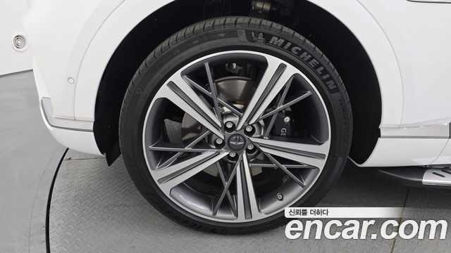Genesis GV80 из Кореи Encar