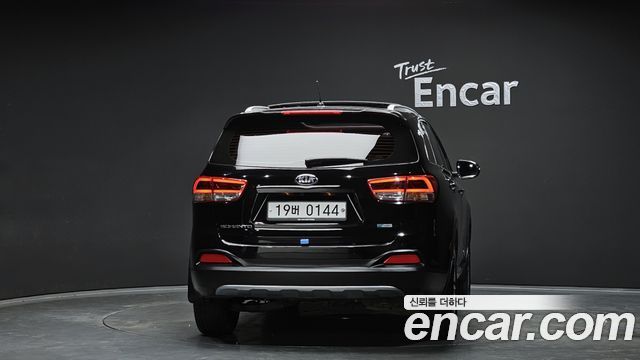 Kia Sorento из Кореи Encar