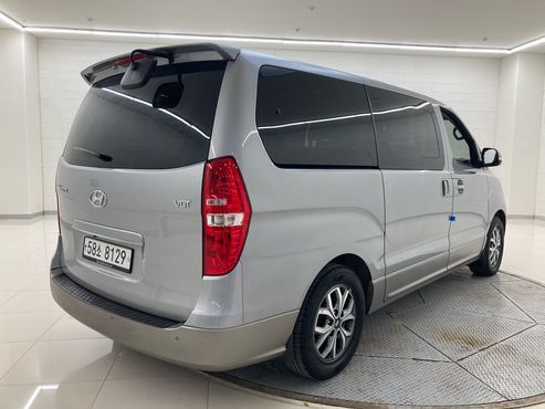 Hyundai Starex Urban 9-Seater Premium Spicial — пробег 131 538 км — фото 2 из 5
