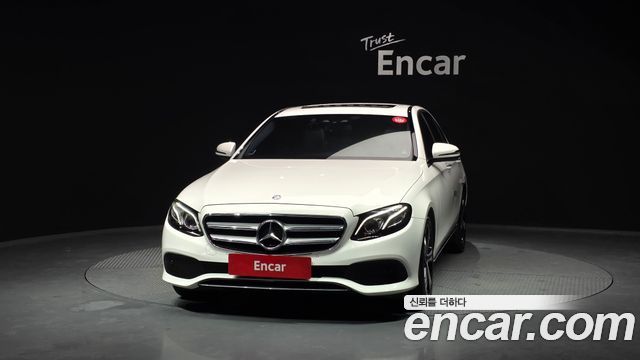 Mercedes-Benz E-Class из Кореи Encar