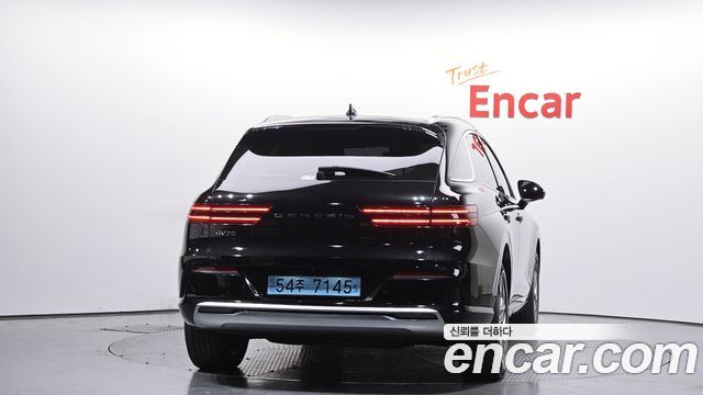 Genesis GV70 из Кореи Encar