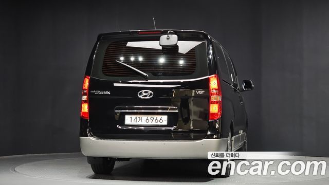 Hyundai Starex Urban 9-Seater Premium Spicial — пробег 35 538 км — фото 4 из 5