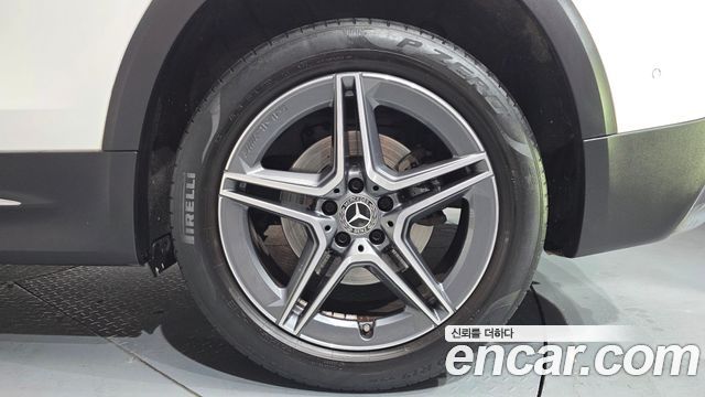 Mercedes-Benz GLB-Class из Кореи Encar
