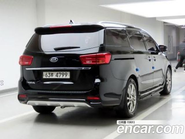 Kia Carnival 9-Seater Noblesse Special — пробег 139 787 км — фото 4 из 5