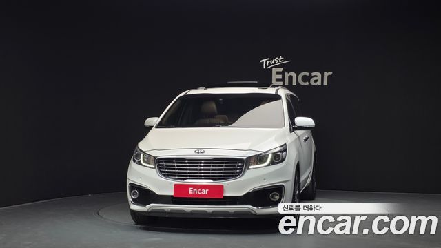 Kia Carnival из Кореи Encar