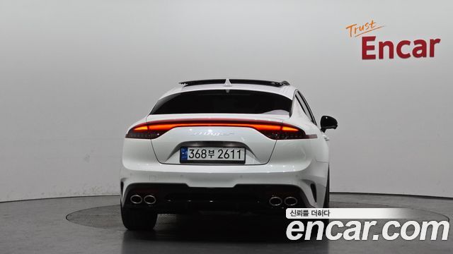 Kia Stinger из Кореи Encar