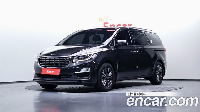 Kia Carnival 8-Seater Export — пробег 120 484 км — фото 1 из 5