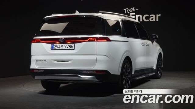 Kia Carnival из Кореи Encar